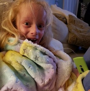 Meet your Posher, Noel h